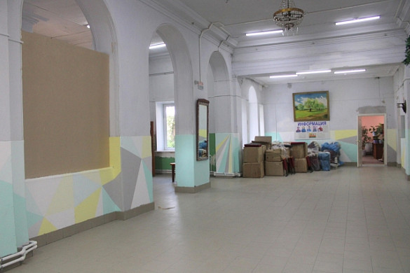 В Ивановской области в Доме культуры устанавливают новые кресла и громоотвод